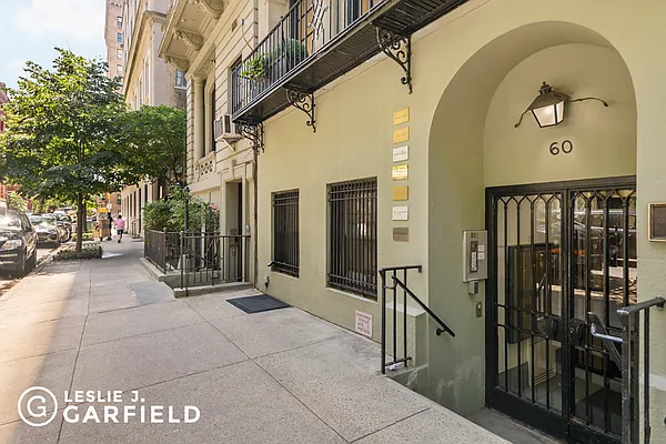 Sold by Leslie J. Garfield | media 12