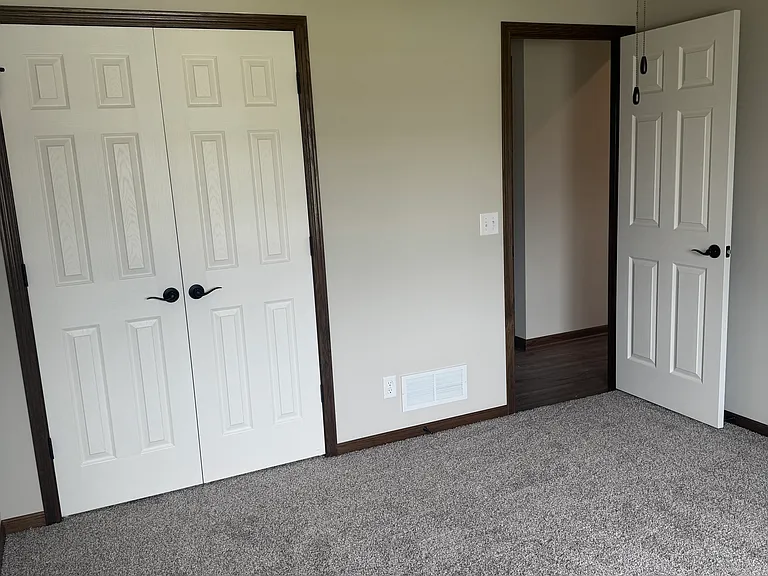 204 W Ida — Photo 16