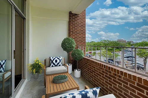 14 Lockwood Dr Photo 1