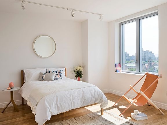 3rd image of 300 Ashland Pl APT 20K