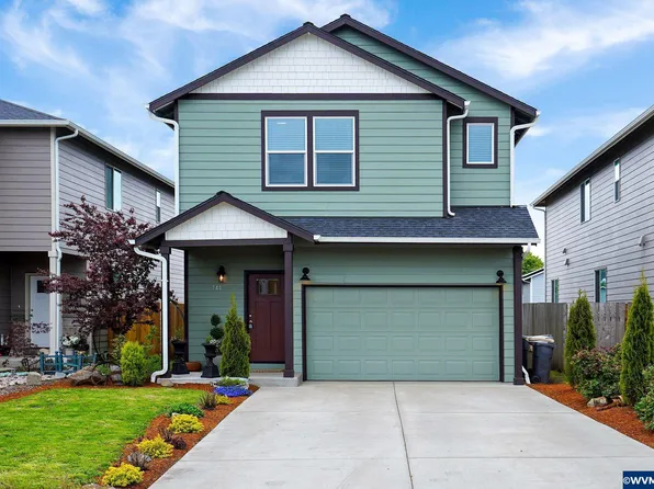 744 S 16th St, Philomath, OR 97370