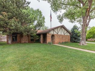 6910 Manor Cir, Amarillo, TX 79109