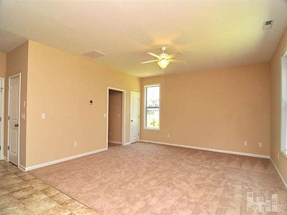 5th image of 1213 Deer Hill Dr