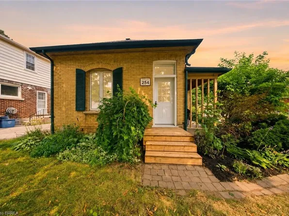254 Erie Ave, Brantford, ON N3S 2H2