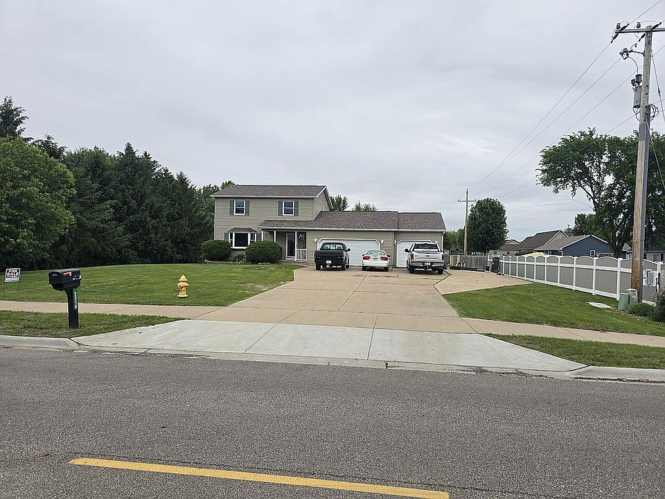 1st image of 2316 9th St
