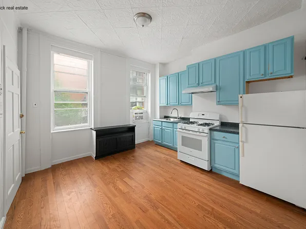 69 Atlantic Avenue image 2 of 9