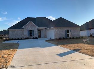 143 Catherine Blvd, Clinton, MS 39056