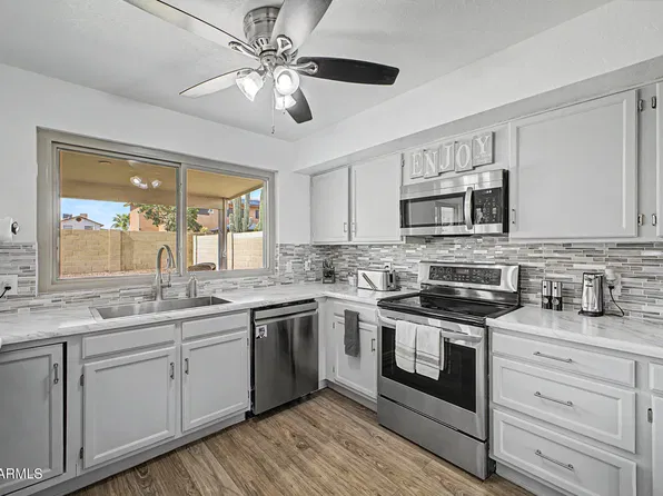 3926 W MARIPOSA GRANDE Lane, Glendale, AZ 85310