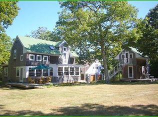 7 Machipscat Trl, West Tisbury, MA 02575