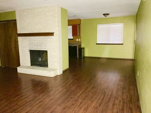 4th image of 912 McGar St