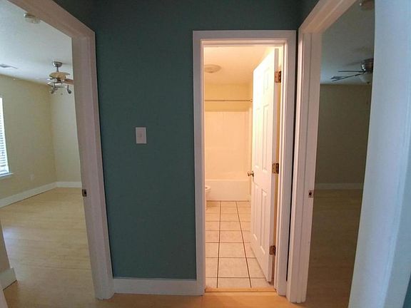 5th image of 2415 Tyler Ave