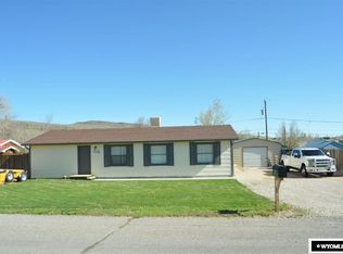 715 Donnel St, Rawlins, WY 82301
