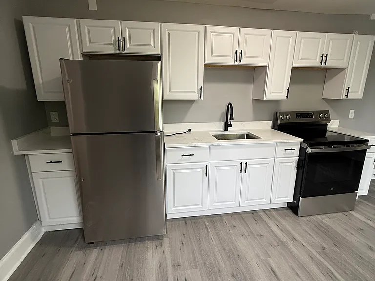 266 Linden St #2 — Photo 1