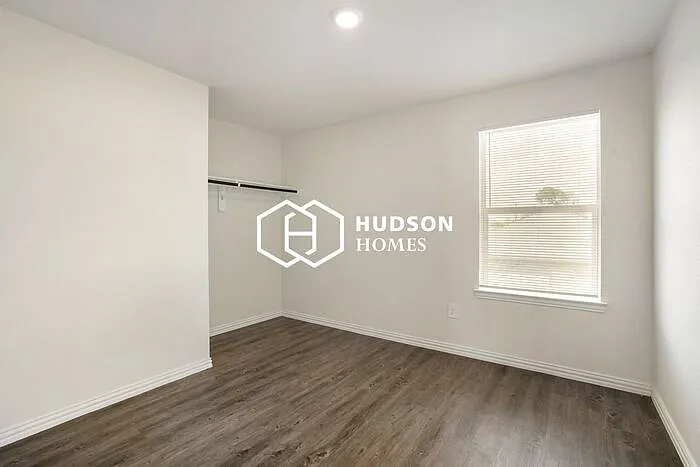7945 Henson St — Photo 9