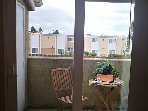 3rd image of 5252 Balboa Arms Dr Unit 218