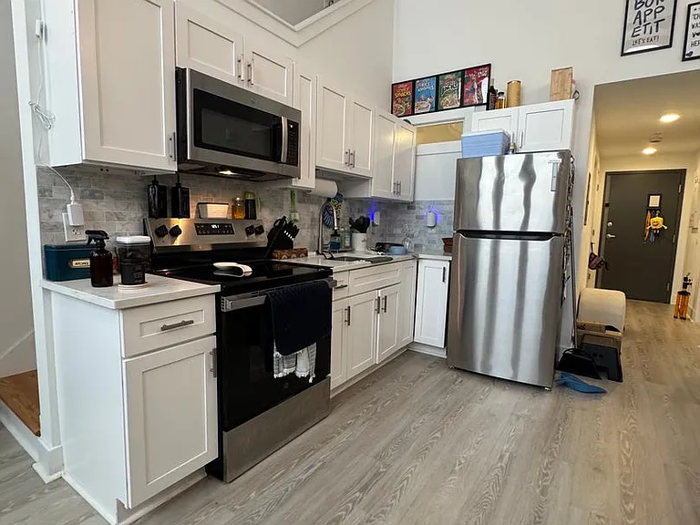 4717 Stenton — Photo 32