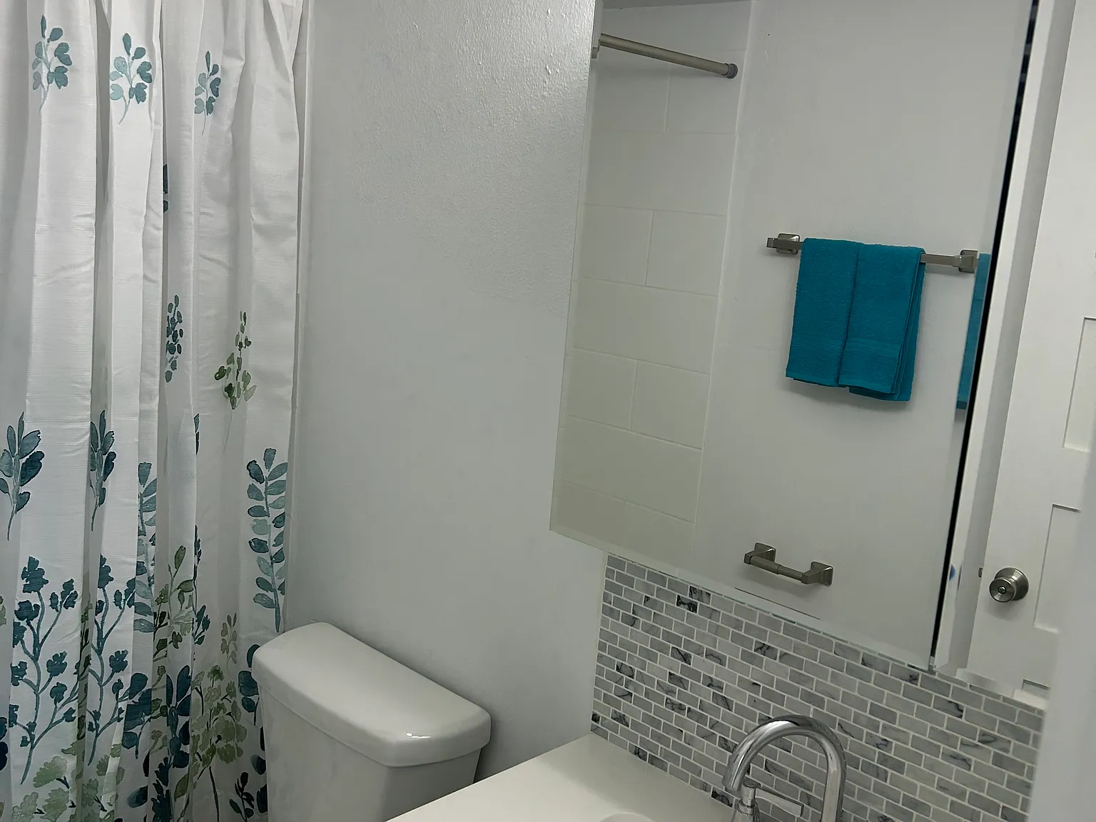 2 bed, 950 sqft, $1,260 — Photo 3