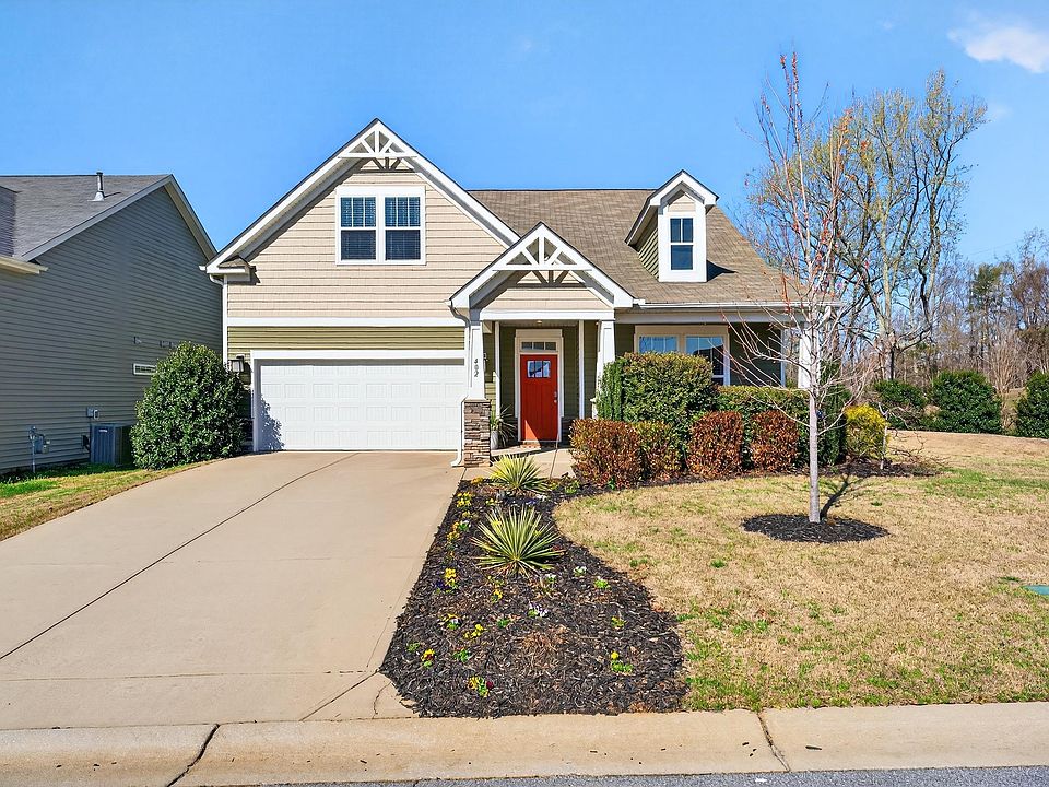 1st image of 402 Vestry Pl
