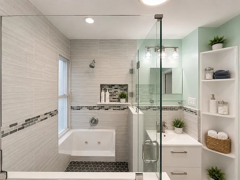 110 Lonsdale St #2 — Photo 11