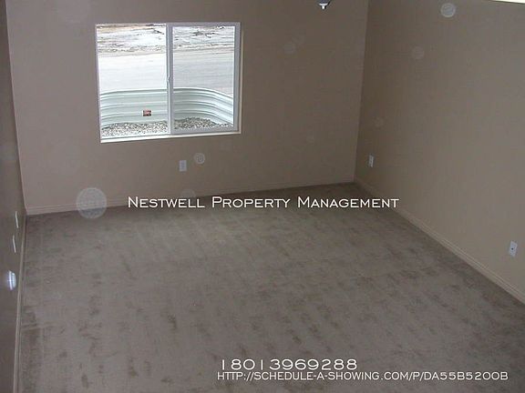 2nd image of 6838 Grevillea Ln