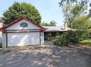 23717 N Quentin Rd, Lake Zurich, IL 60047