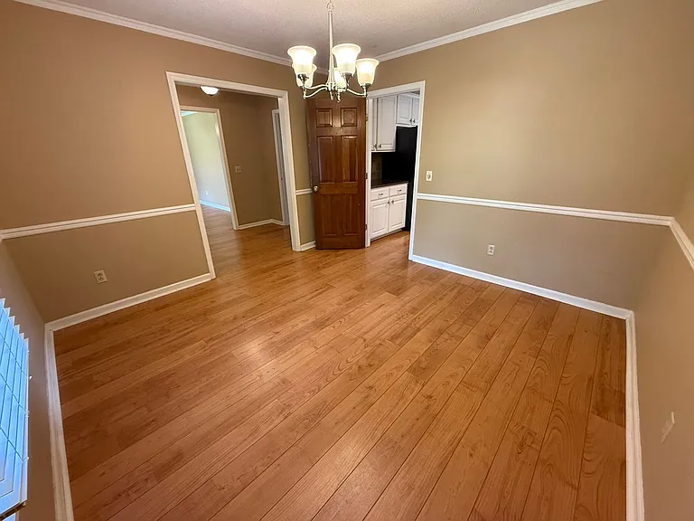 2370 Clematis Trl — Photo 4