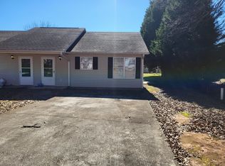 210 Twig Ln #B, Anderson, SC 29624