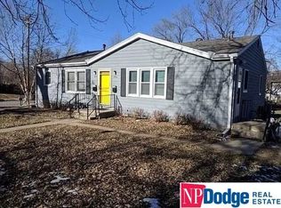 3976 Seward St, Omaha, NE 68111