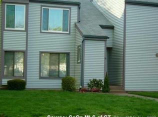 40 Candlewood Dr UNIT 40, South Windsor, CT 06074
