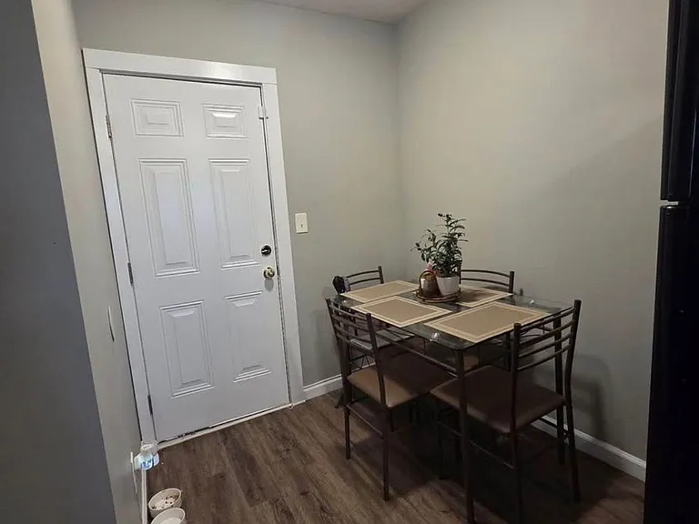 3901 Garland Ave — Photo 5