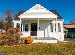 325 Tyler Ave, Carneys Point, NJ 08069