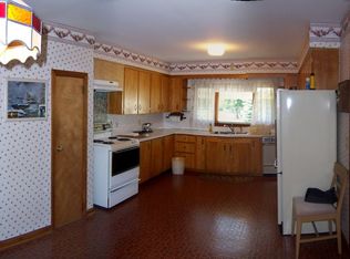 2631 State Rd, Pinconning, MI 48650