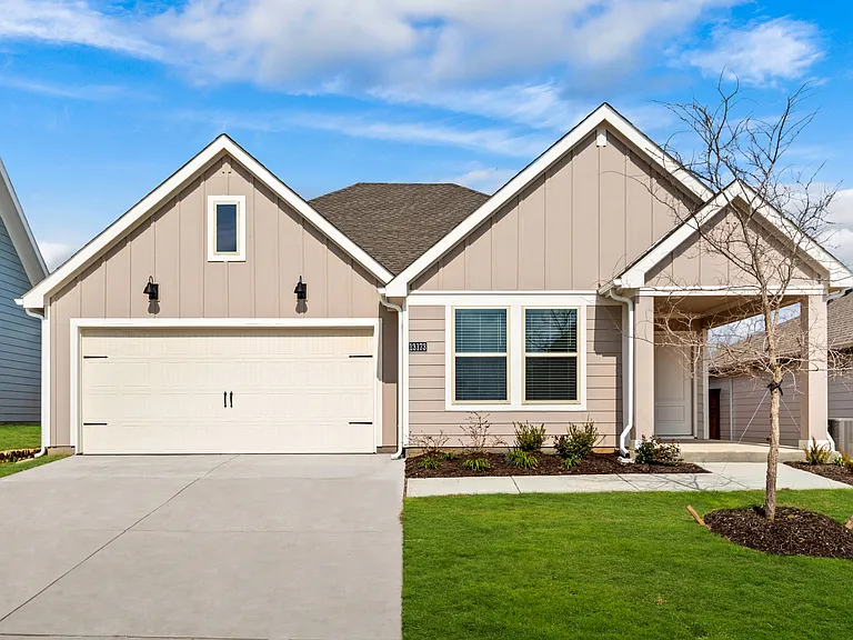13173 Enclave Pkwy — Photo 2