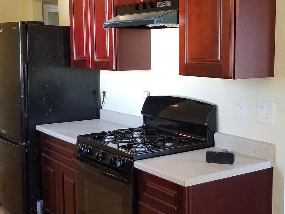 1st image of 4608 Calle Del Palo