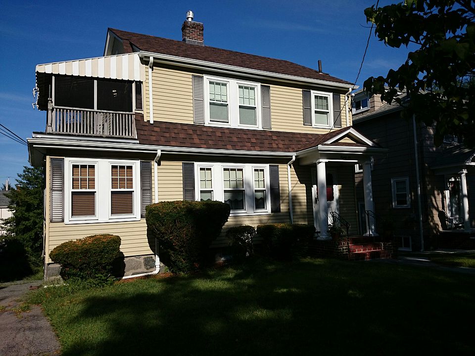 2nd image of 86 Parklawn Rd