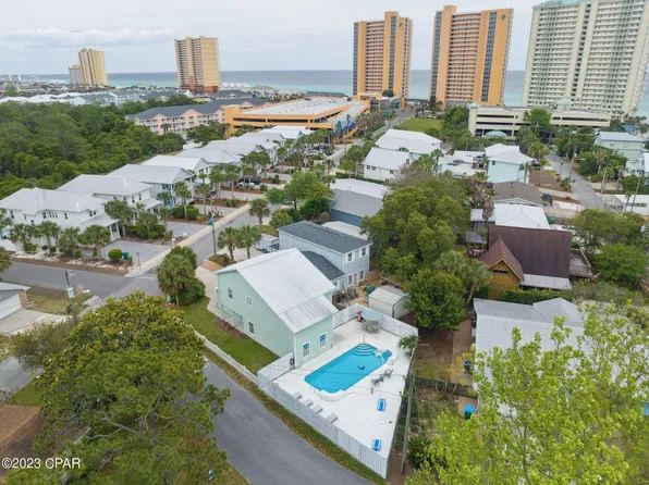 212 Sands St, Panama City Beach, FL 32413