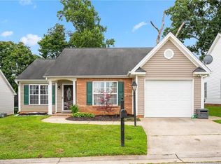 4896 Fallfield Dr, Kernersville, NC 27284