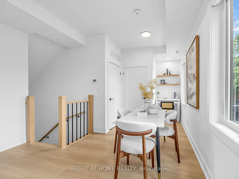 1416 Islington Ave #B — Photo 7