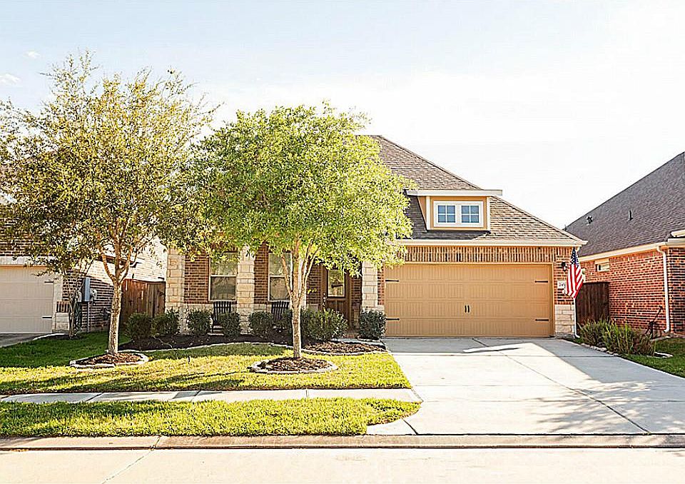 1st image of 24527 Bella Veneza Dr