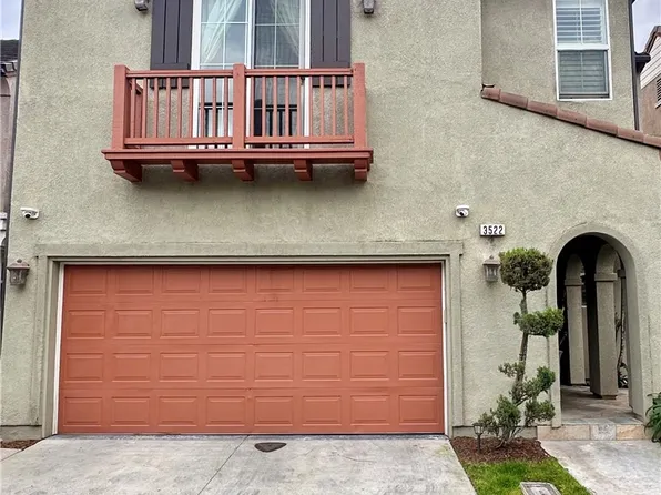 3522 W Hughes Ln, Inglewood, CA 90305