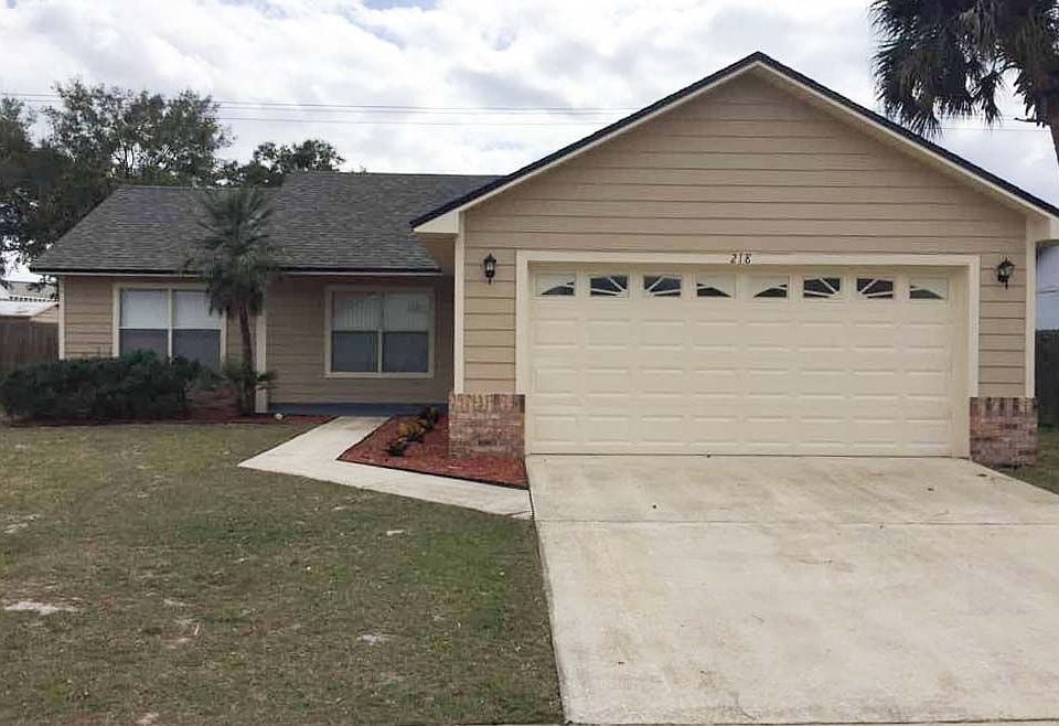 1st image of 218 Bristol Cir