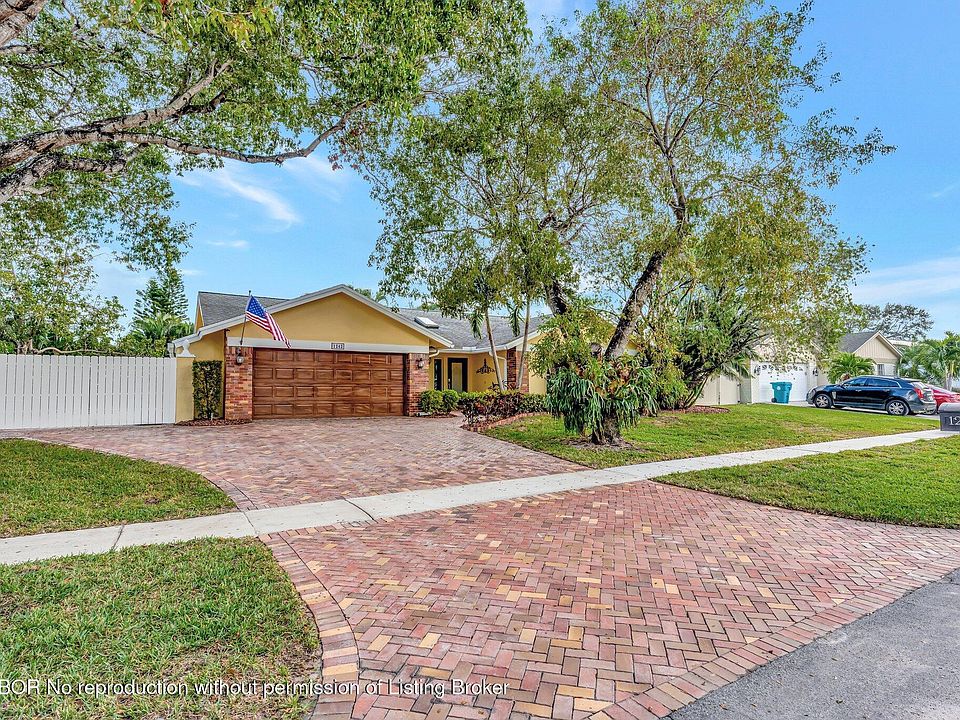 1st image of 1242 NW 10th Ct