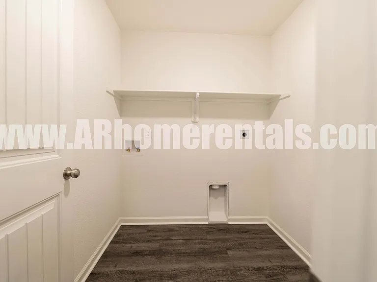 1125 Gallery Dr — Photo 14