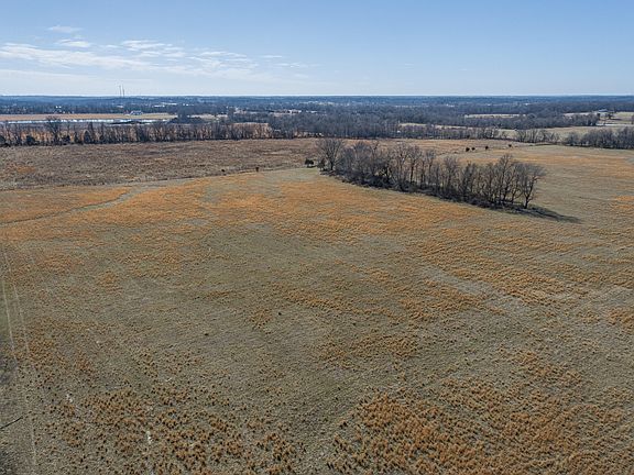 4th image of 000 Hwy 13