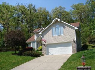 176 Seven Oaks Dr, Scott Depot, WV 25560