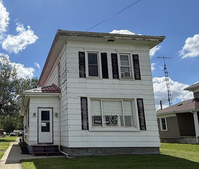 1st image of 425 South St