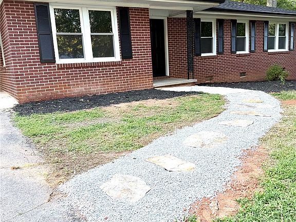 2nd image of 117 Anderson Ave