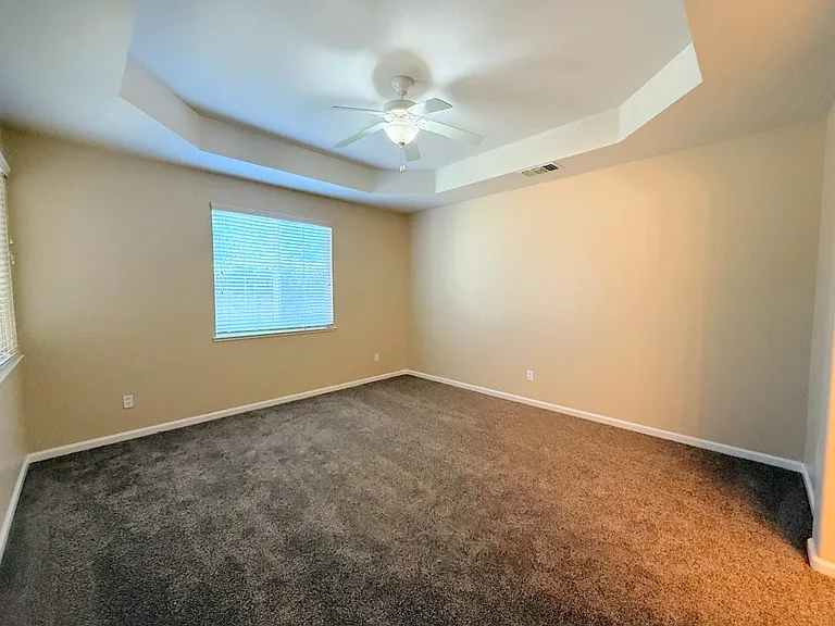 405 Hearst Dr — Photo 19
