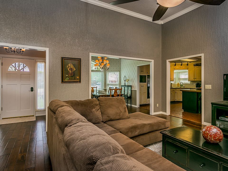 1st image of 3506 Cinderella Ln