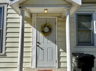 106 W Elm St #B, Pierceton, IN 46562
